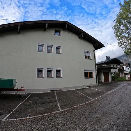 Schwarzl Апартаменты